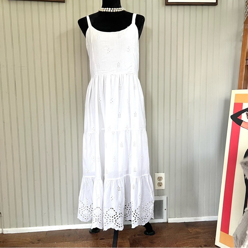 White Cotton Eyelet Lace Smocked Tiered Midi Dress Size Medium